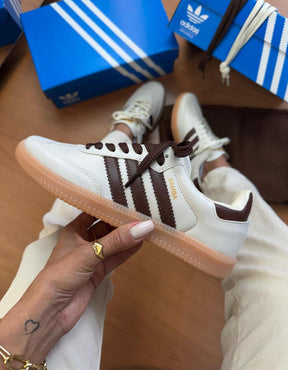 Tênis Feminino Adidas Samba Premium (EM COURO)