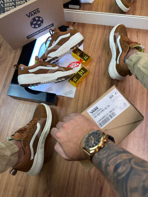 Tênis Unissex Vans Ultrarange Vr3 Premium