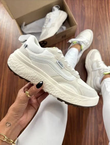 Tênis Unissex Vans Ultrarange Vr3 Premium